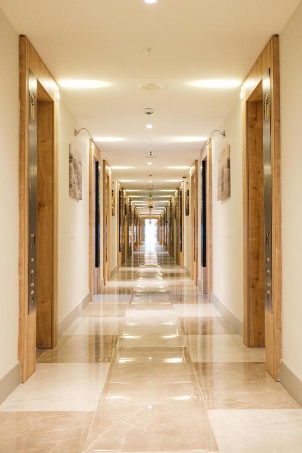 Manco Apartments Batumi Exterior photo